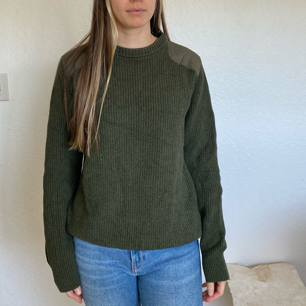 Forest green sweater